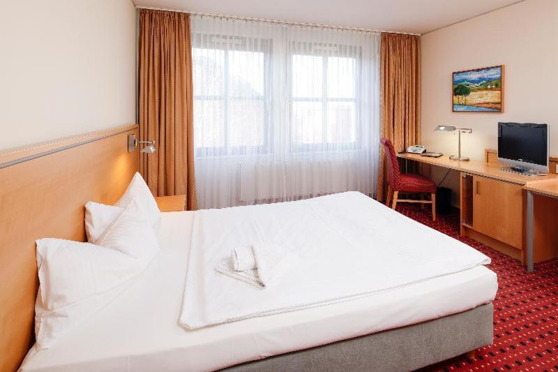 Airporthotel Berlin-adlershof Hotel 3*
