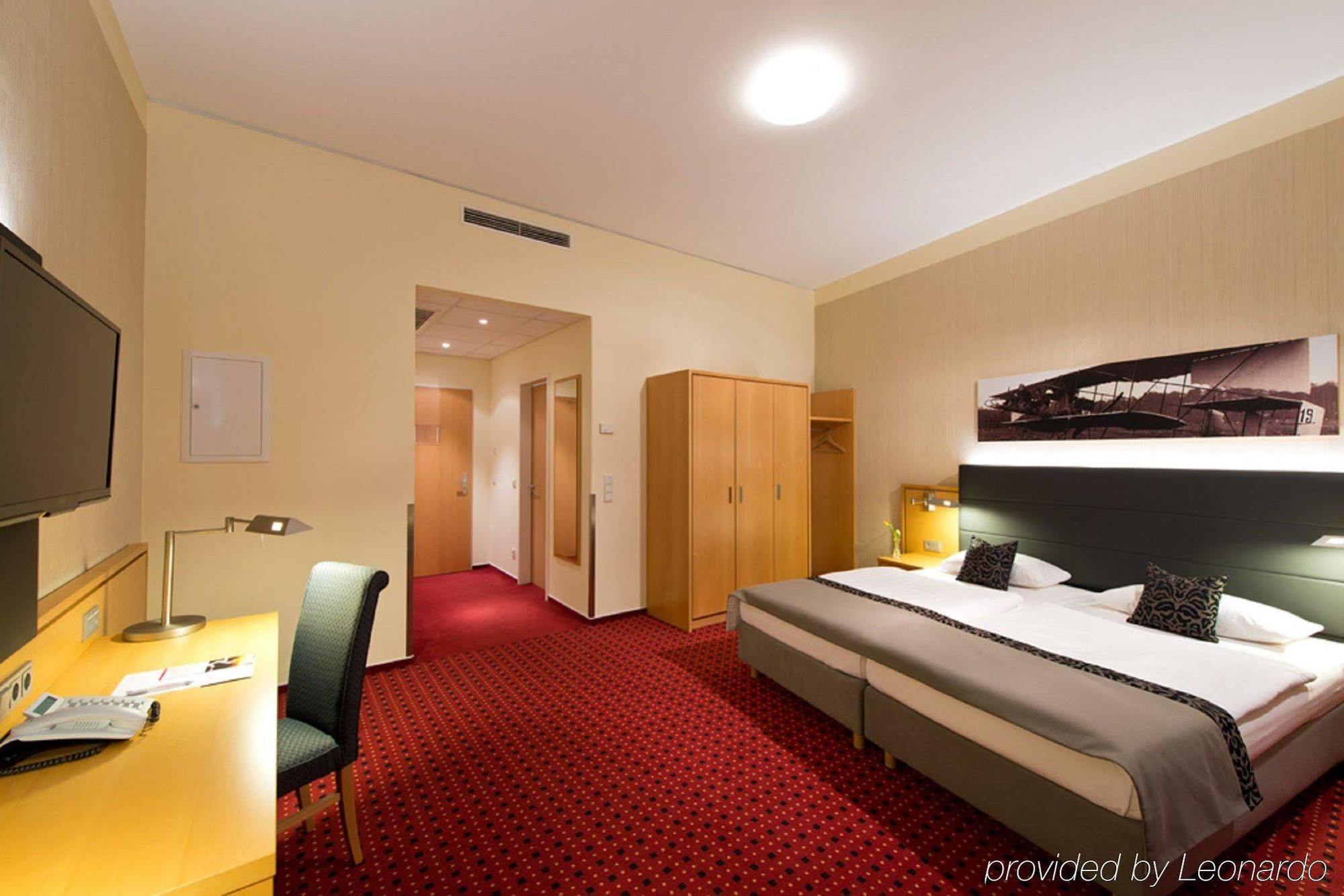 Airporthotel Berlin-adlershof 3*