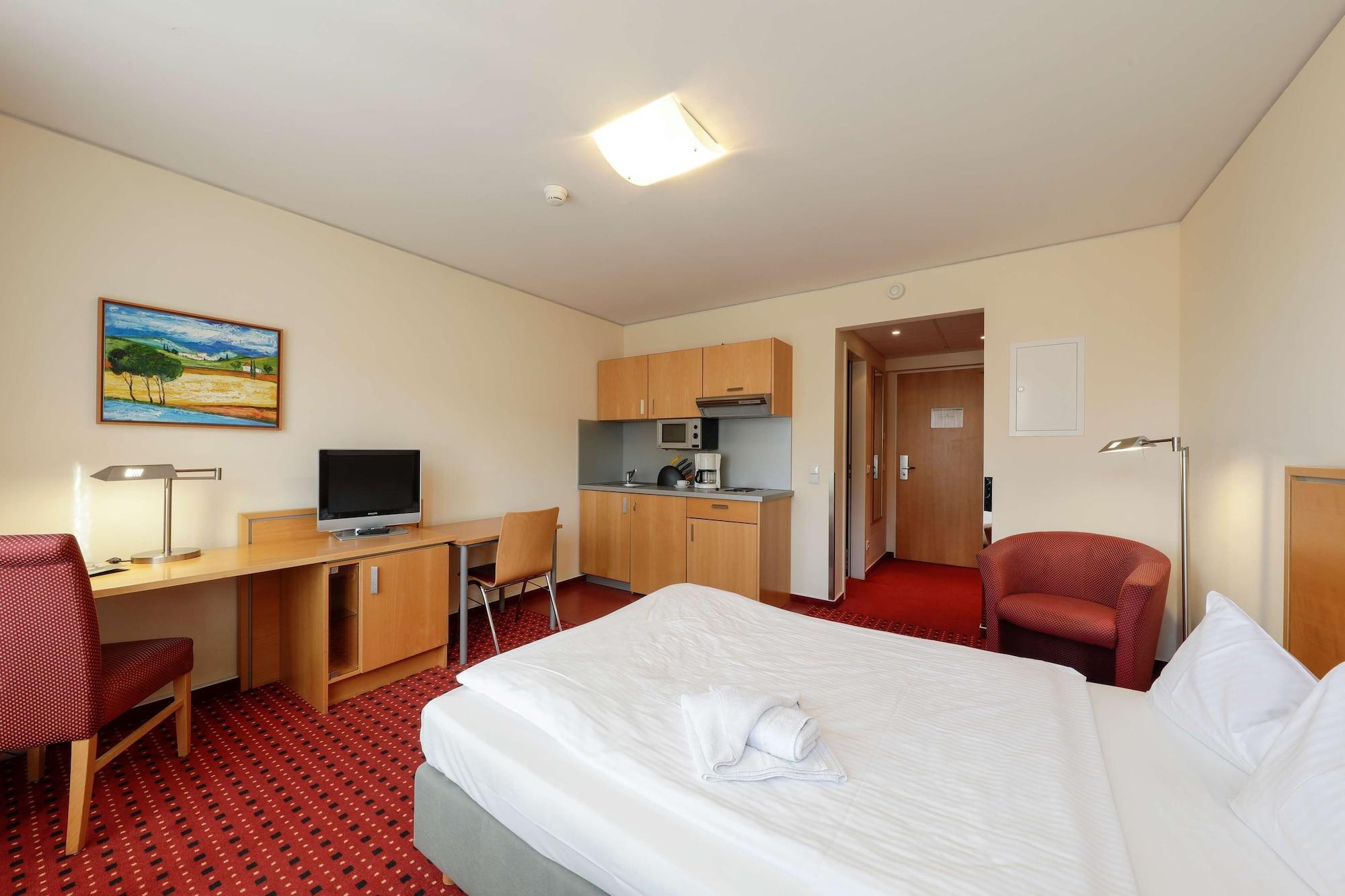 Airporthotel Berlin-adlershof 3*